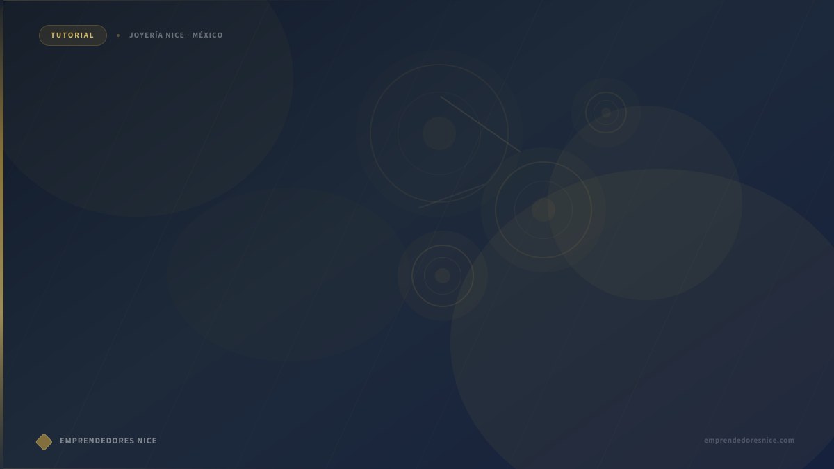 Emprendedora usando WhatsApp para vender Joyería Nice desde su celular